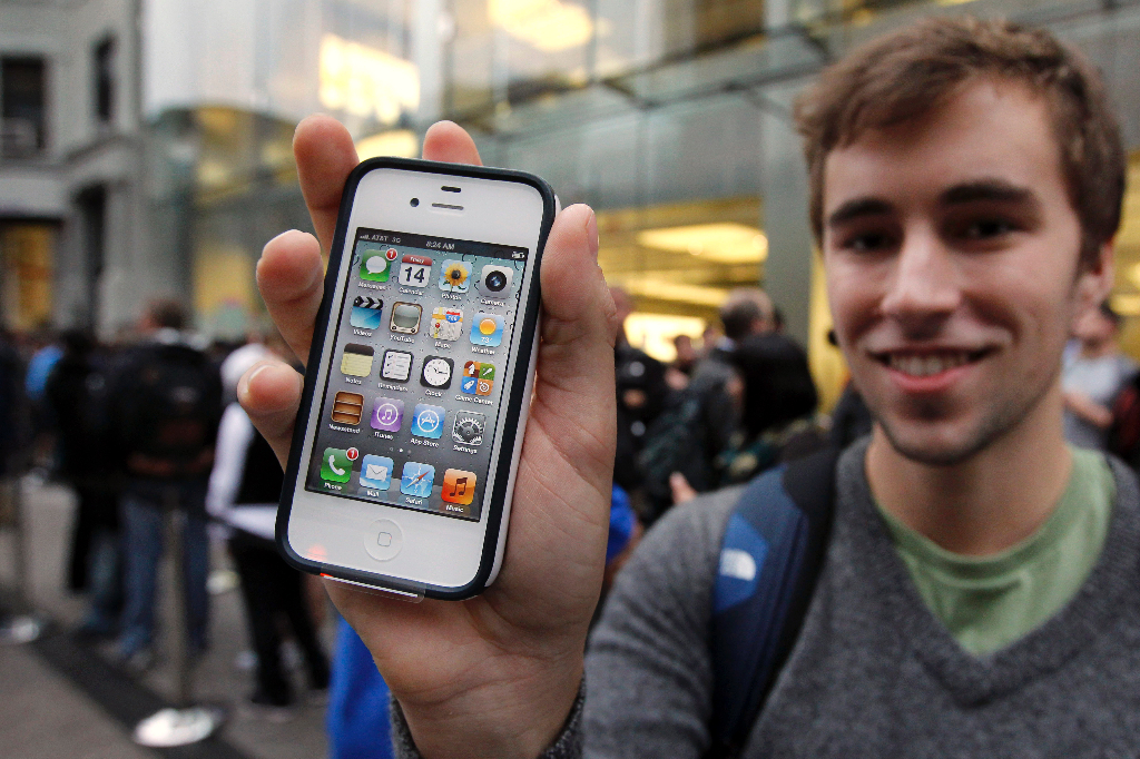 Så här ser den ut. iPhone 4S släpptes i oktober 2011.