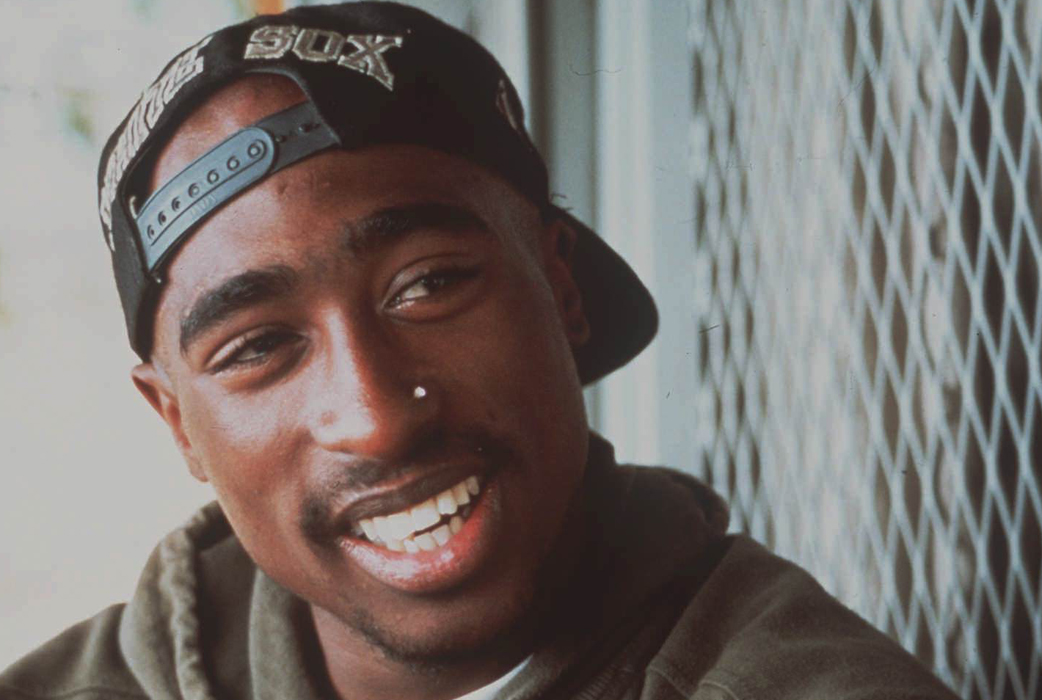 Tupac Shakur (R.I.P) döptes till Lesane Crooks. Tupac Shakur (R.I.P) döptes till Lesane Crooks.