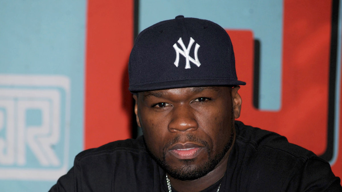 I nästa vecka dyker 50 Cent upp hos Expert i Bromma Blocks för att promota hörlurar...